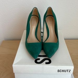 Schutz lou pumps size 8